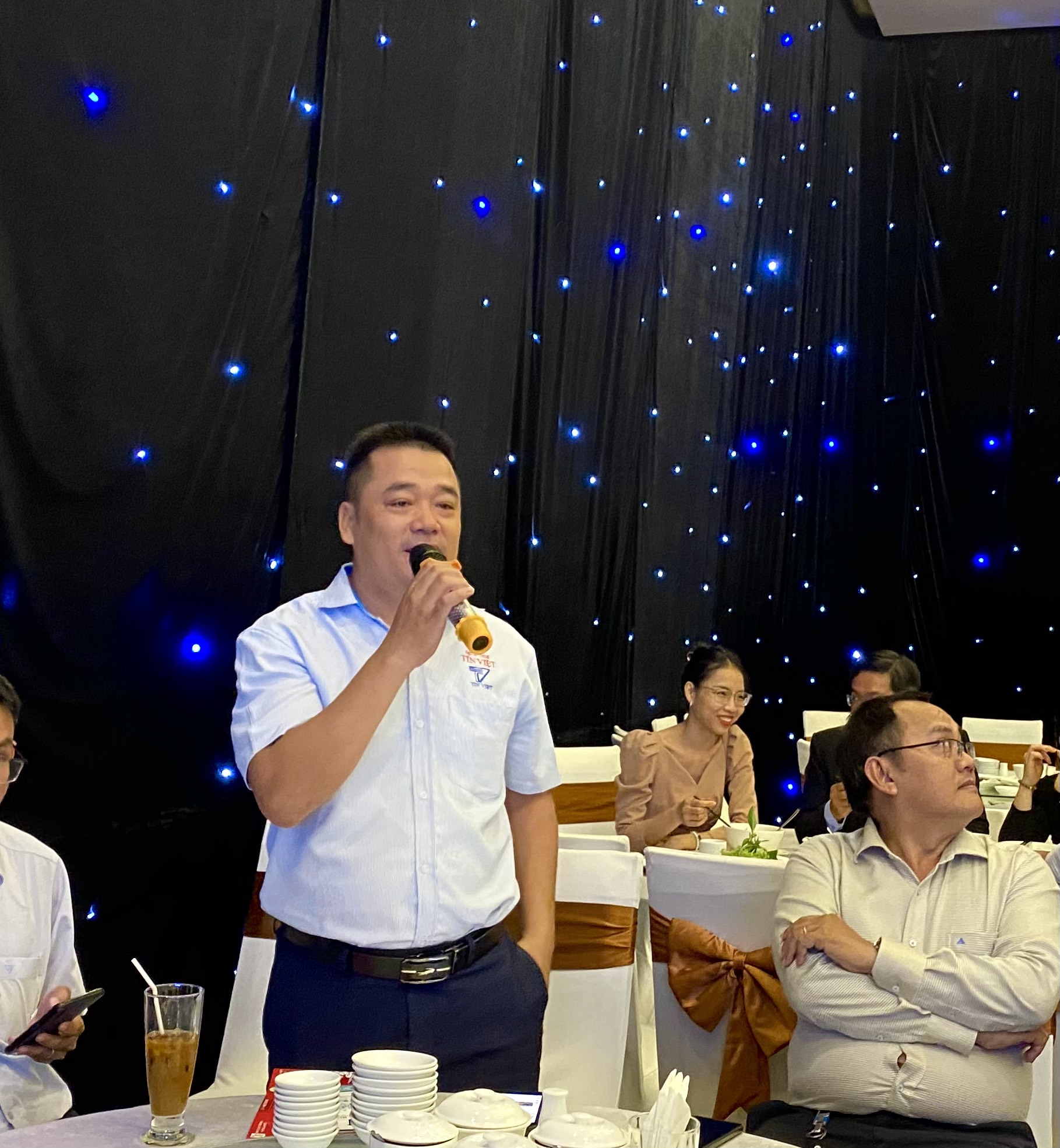 Cafe Doanh Nhân Quận Tân Phú T03/2023